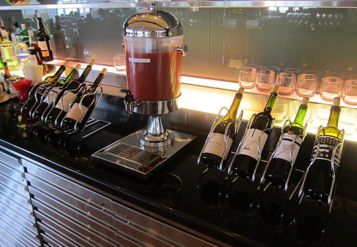 British-Airways-Lounge-JFK - 24
