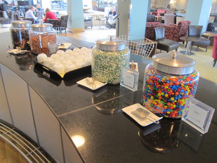 British-Airways-Lounge-JFK - 26