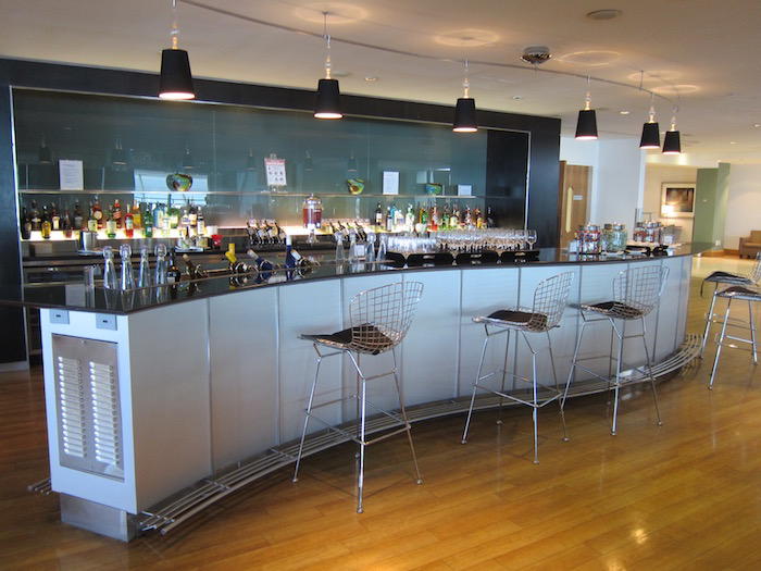 British-Airways-Lounge-JFK - 28