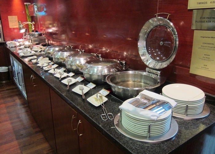 Dubai-Airport-Lounge - 17