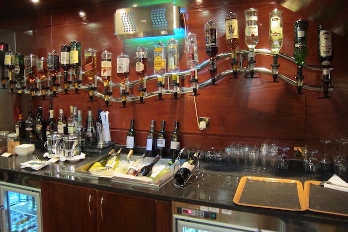 Dubai-Airport-Lounge - 24