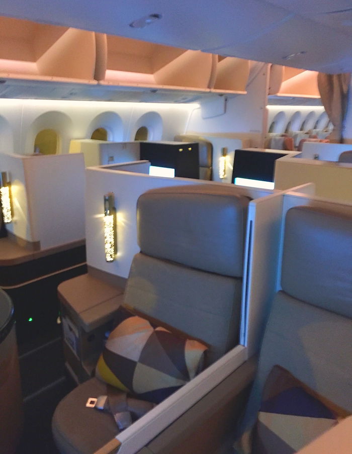 Etihad-787-Business-Class