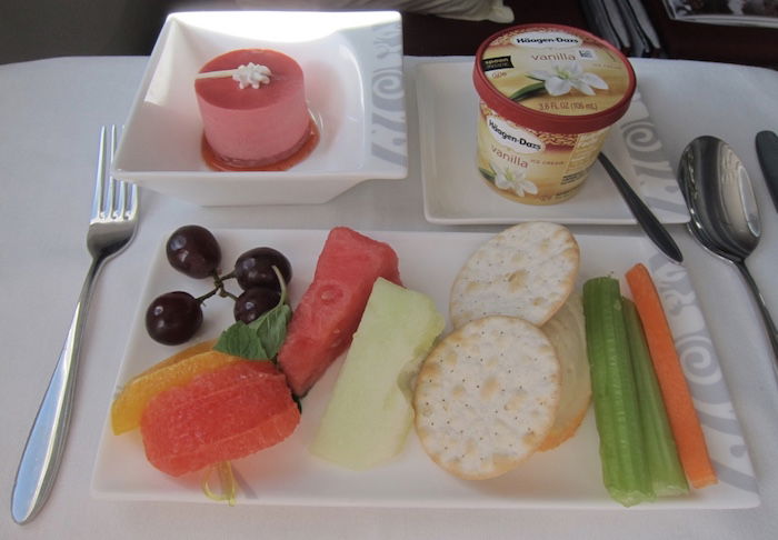 Hainan-Airlines-Business-Class-Food