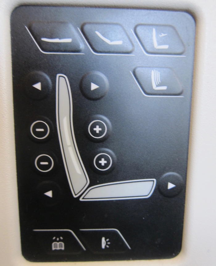 Iberia-Business-Class-A340 - 12