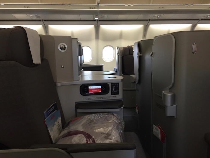 Iberia-Business-Class-A340 - 17