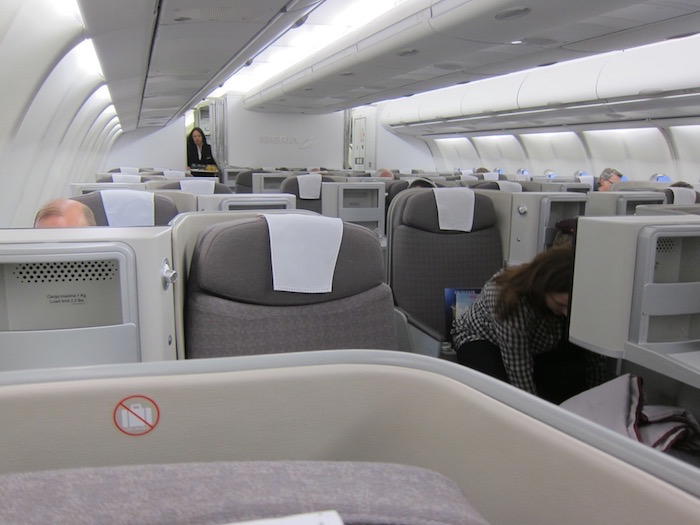 Iberia-Business-Class-A340 - 23