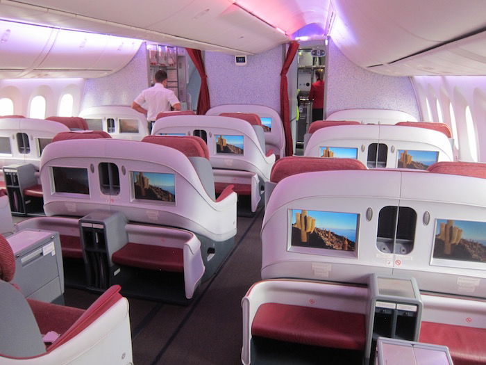 LAN-Business-Class-787 - 12