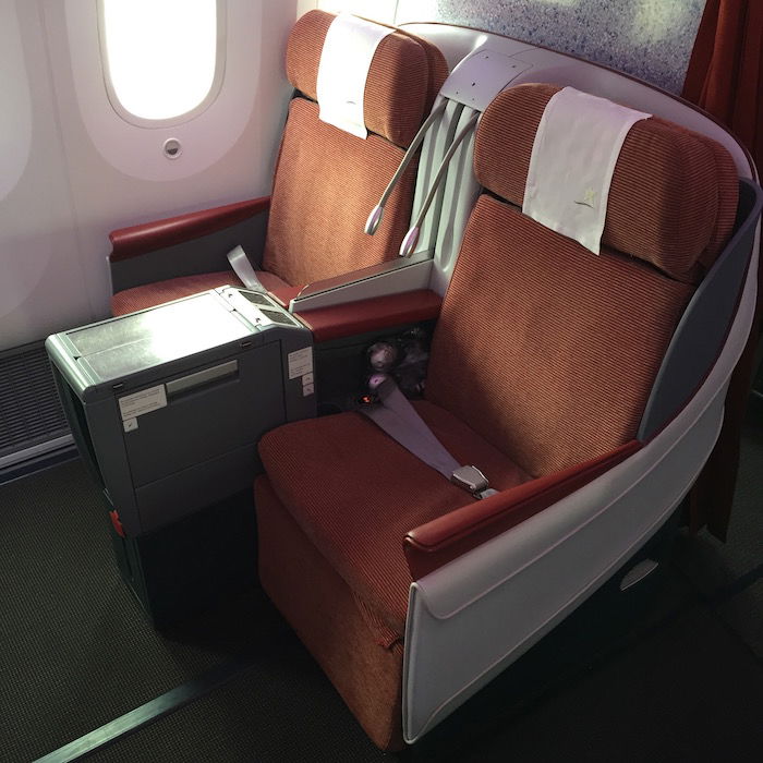 LAN-Business-Class-787 - 17