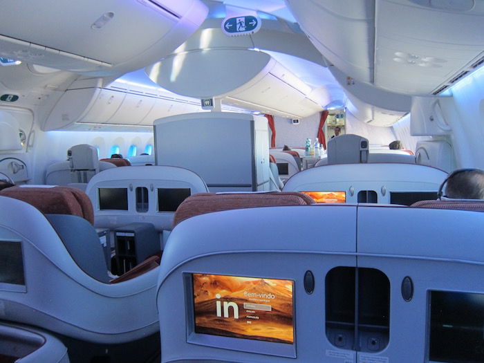 LAN-Business-Class-787 - 41