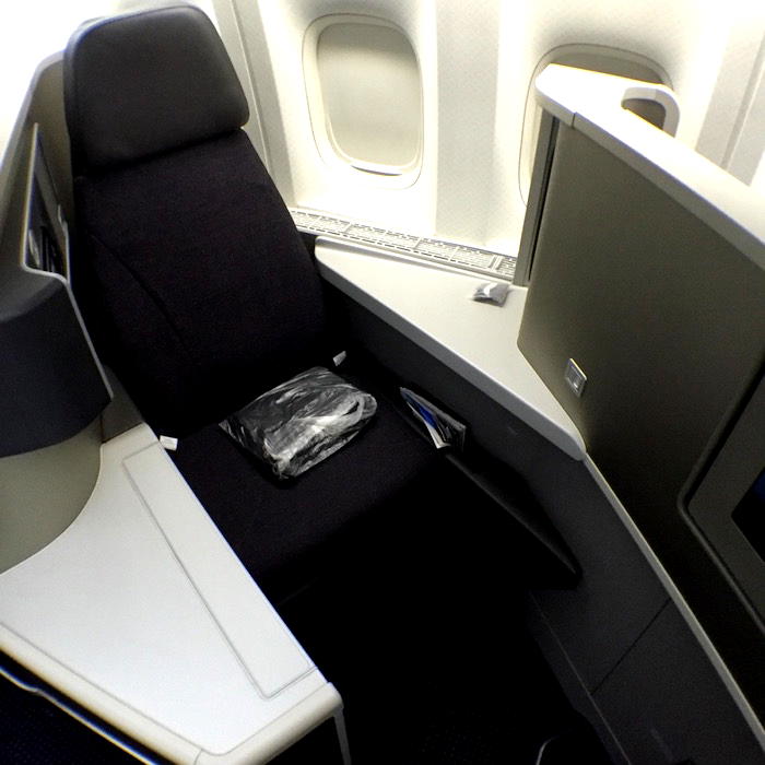 American 777-200 Business Review I One Mile At A Time