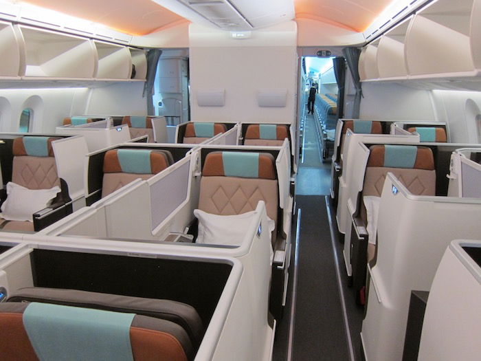 Oman-Air-787-Business-Class - 1