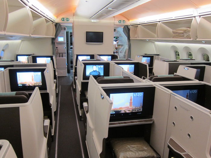 Oman-Air-787-Business-Class - 2