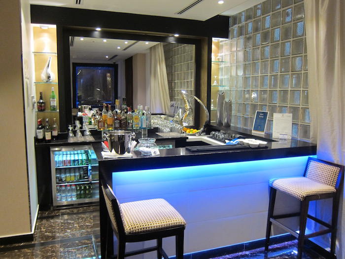 Oman-Air-Lounge-Muscat-Airport - 10