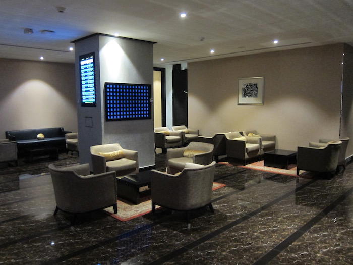 Oman-Air-Lounge-Muscat-Airport - 14