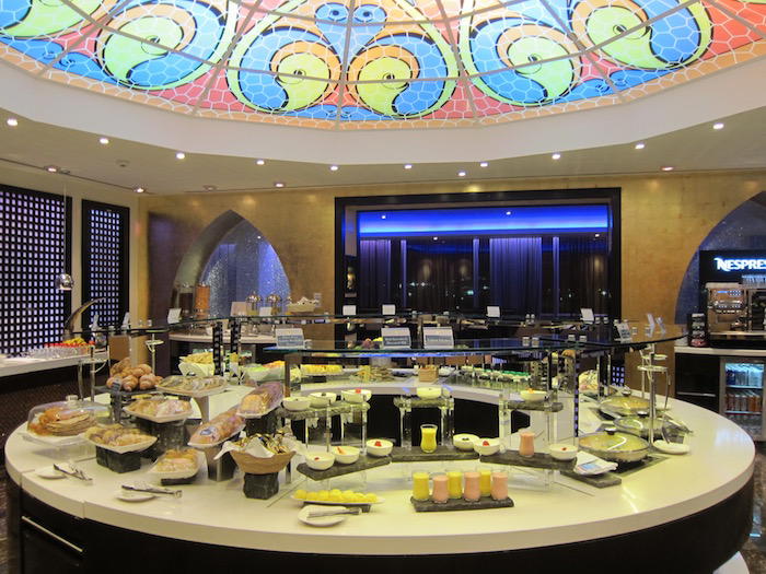 Oman-Air-Lounge-Muscat-Airport - 18