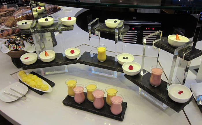 Oman-Air-Lounge-Muscat-Airport - 22