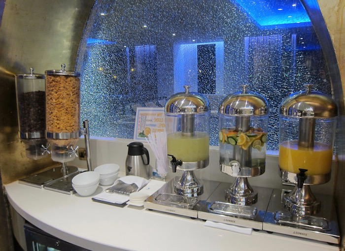 Oman-Air-Lounge-Muscat-Airport - 26