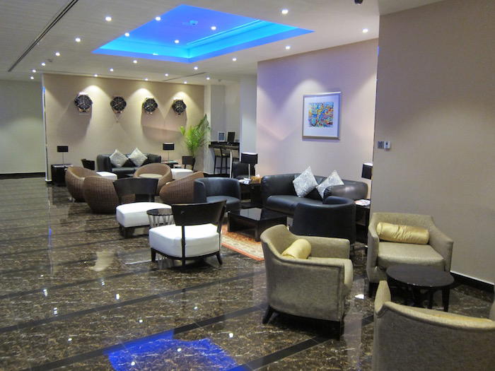 Oman-Air-Lounge-Muscat-Airport - 7