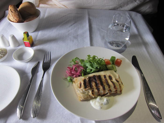Qatar-Airways-First-Class-A380 - 70