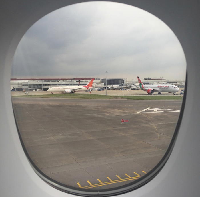 Qatar-Airways-First-Class-A380 - 86