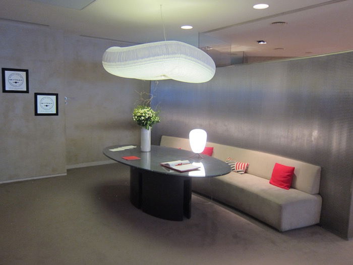 Air-France-First-Class-Lounge-Paris - 11