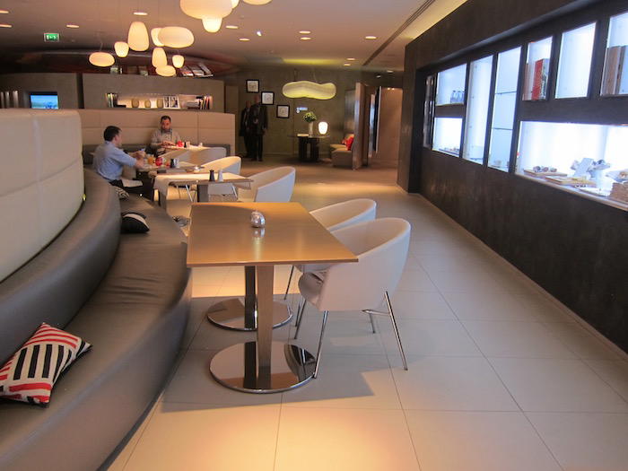 Air-France-First-Class-Lounge-Paris - 23