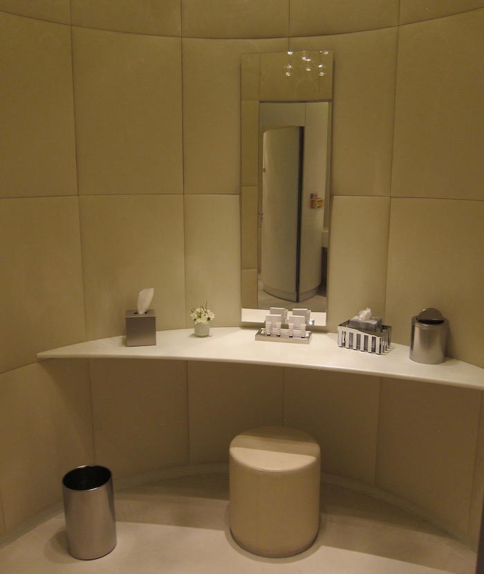 Air-France-First-Class-Lounge-Paris - 36