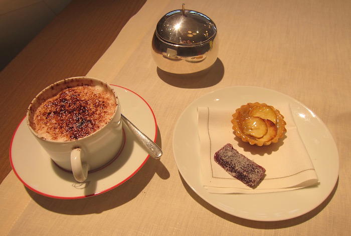 Air-France-First-Class-Lounge-Paris - 68
