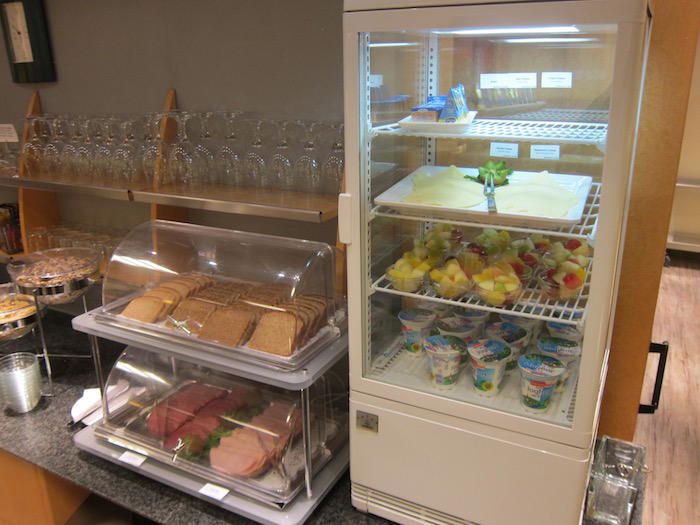 Air-France-Lounge-Frankfurt-Airport - 23