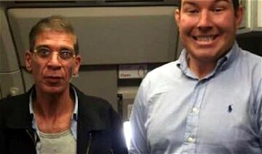 You Don’t See This Everyday: Hostage Gets Selfie With Hijacker