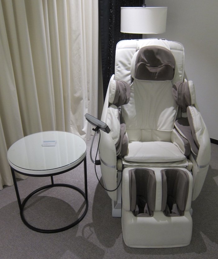 Hotel-Room-Massage-Chair-3