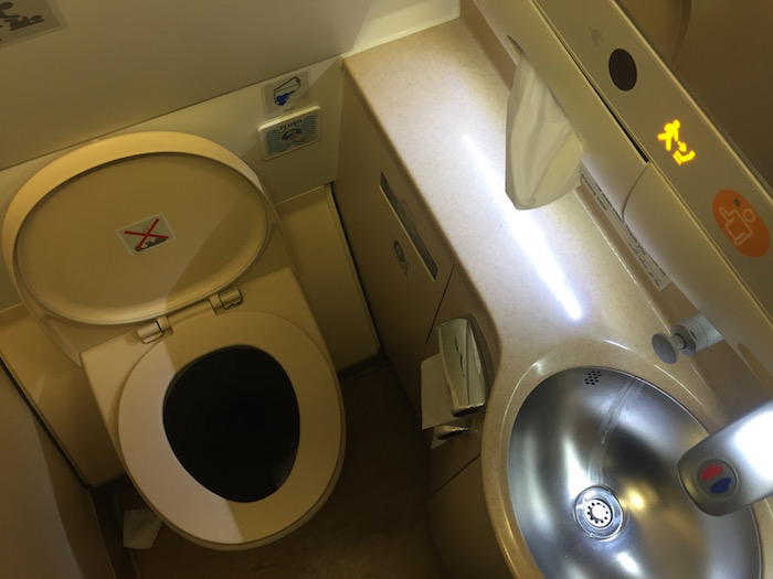 Oman-Air-New-Business-Class - 56