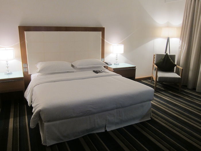 Sheraton-Frankfurt-Airport-Suite - 9