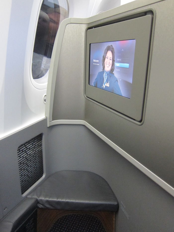 American-787-Business-Class - 11