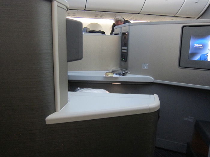 American-787-Business-Class - 12