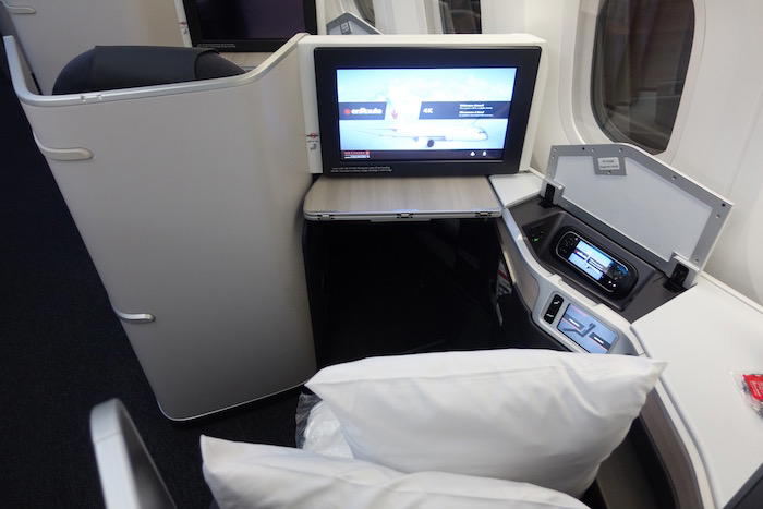 Air-Canada-Business-Class-787 - 4