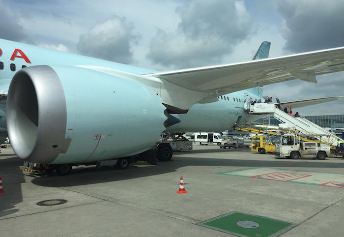 Air-Canada-Business-Class-787 - 64