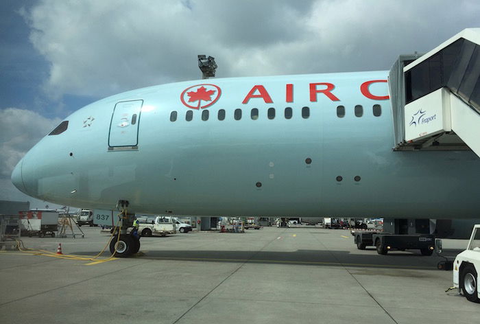 Air-Canada-Business-Class-787 - 65