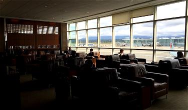 Review: Air Canada Domestic Maple Leaf Lounge Vancouver Airport