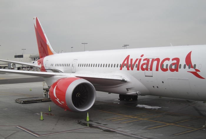 Avianca-787