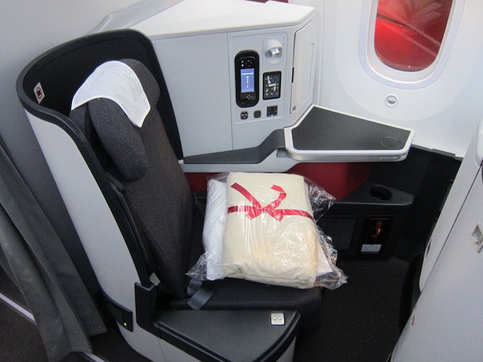 Avianca-Business-Class-787 - 6