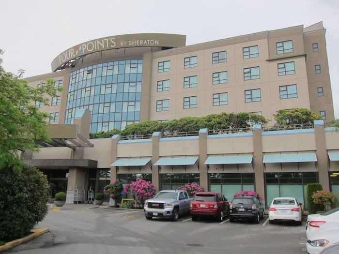Four-Points-Sheraton-Vancouver-Airport - 2
