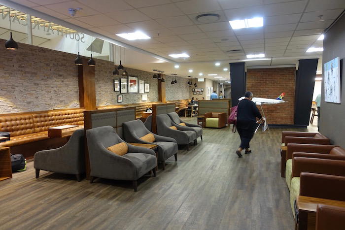 South-African-Airways-Lounge-Johannesburg - 10
