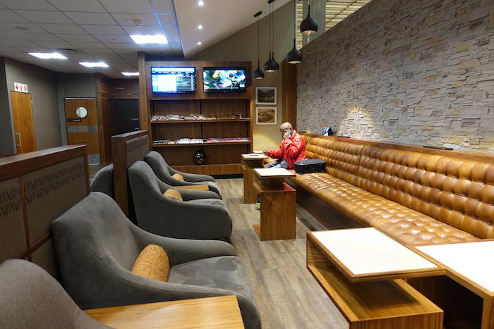 South-African-Airways-Lounge-Johannesburg - 15
