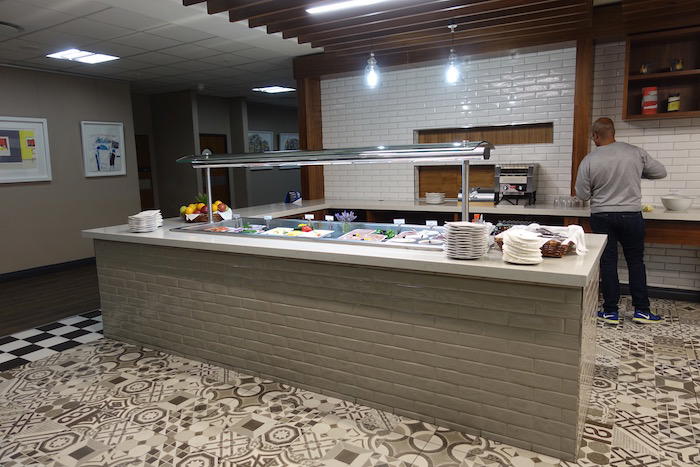 South-African-Airways-Lounge-Johannesburg - 18
