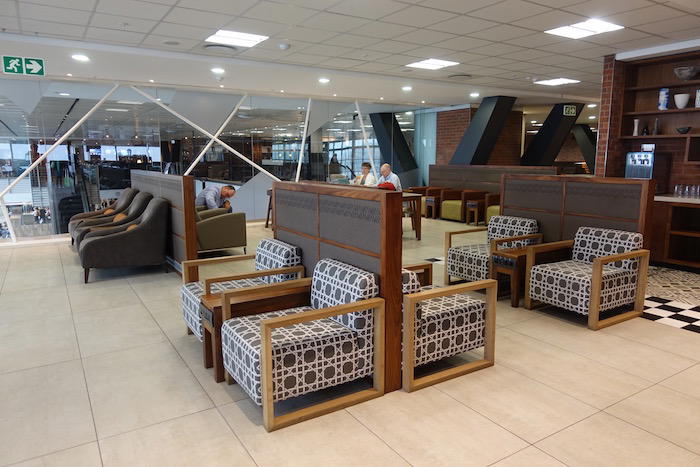 South-African-Airways-Lounge-Johannesburg - 27
