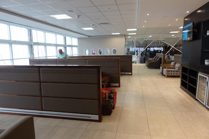 South-African-Airways-Lounge-Johannesburg - 29