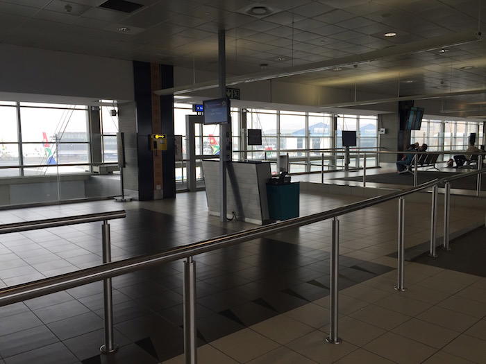 South-African-Airways-Lounge-Johannesburg - 36