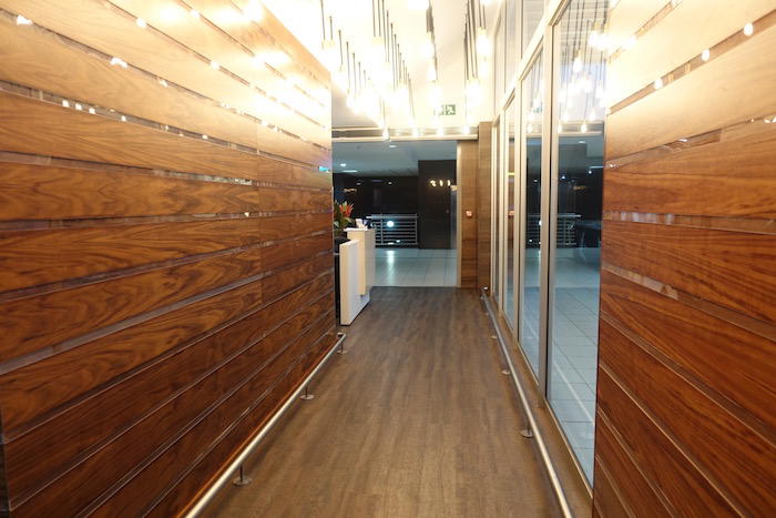 South-African-Airways-Lounge-Johannesburg - 9