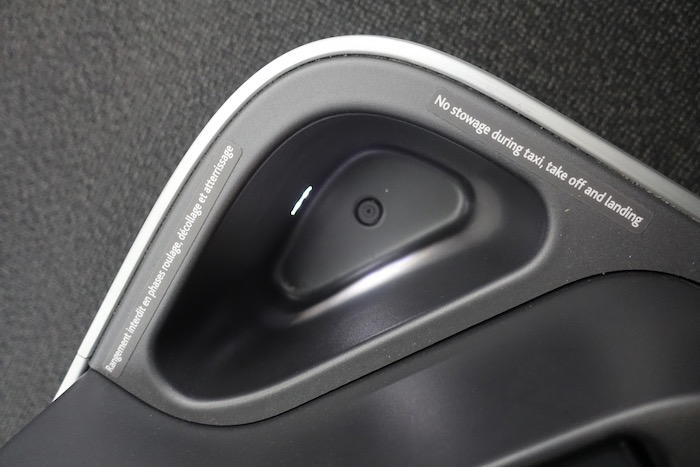 Air-Canada-777-Business-Class - 16